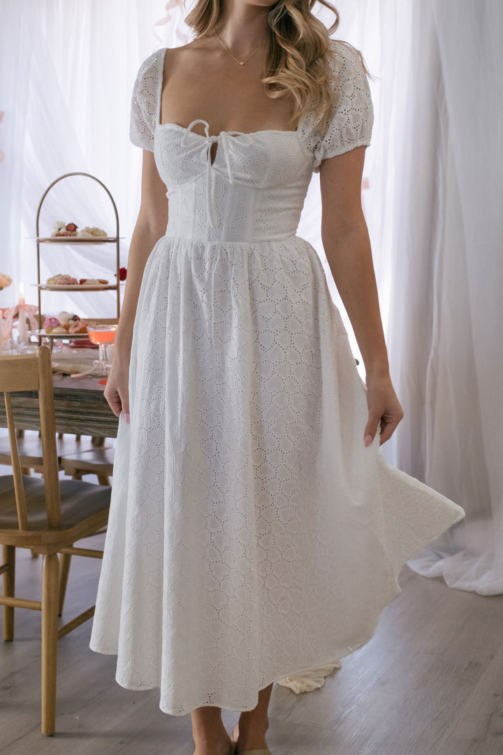 Grace Sweetheart Eyelet Dress